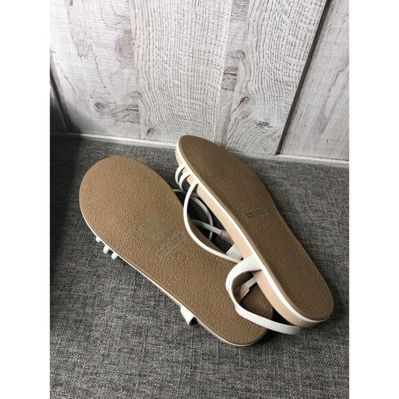 Dream Pairs Womens Sandals Size 8.5 Ivory Flat Criss Cross Strappy Summer Cruise - Picture 6 of 8